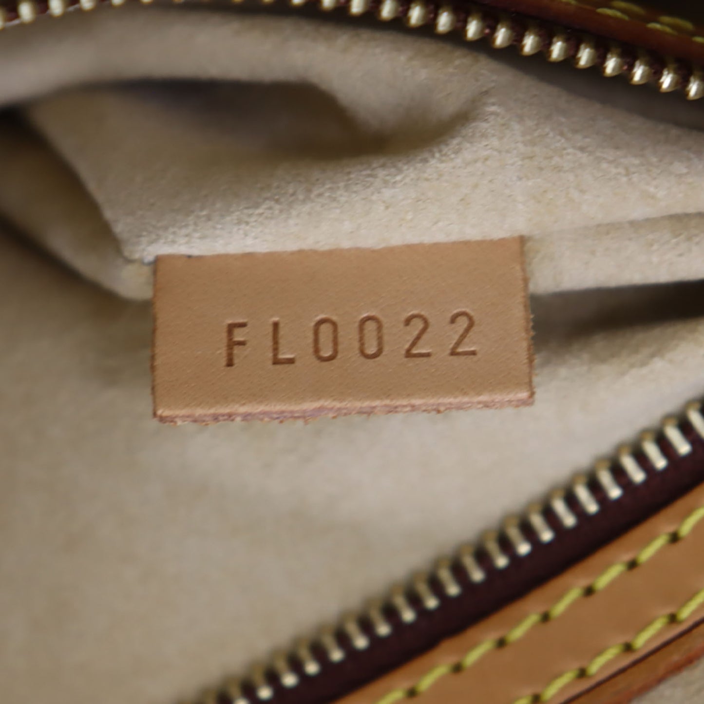 Louis Vuitton LV M51146 Monogram Shoulder Bag Looping MM #CF725