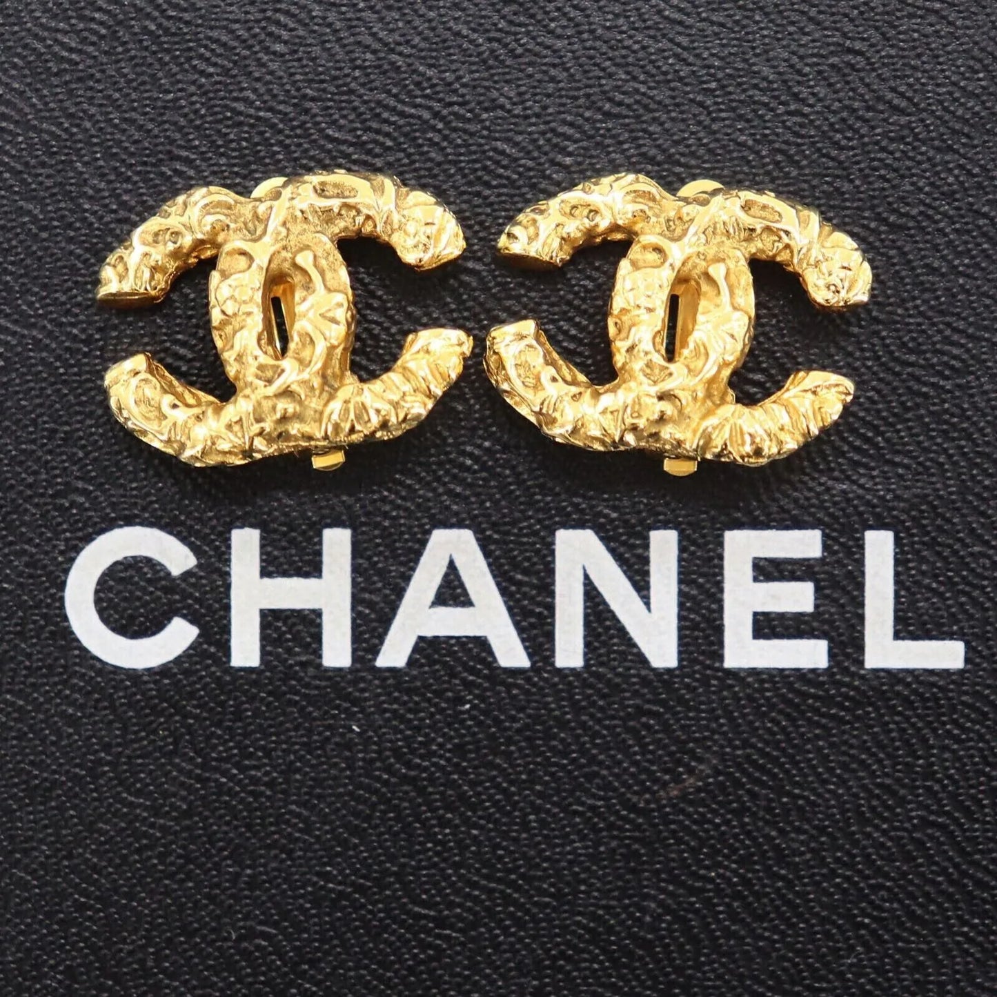 CHANEL CC Logos Earrings Gold Clip-On 95A #AE654