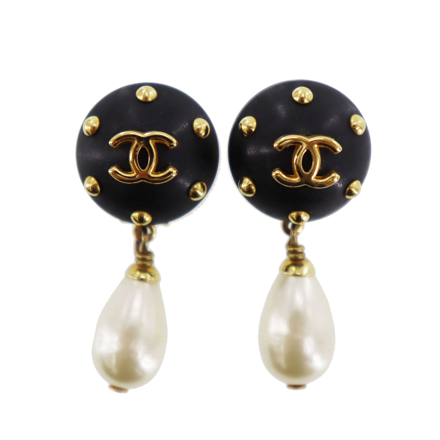 CHANEL CC Logos Pearl Earrings Black Gold Clip-On 96C #BR700
