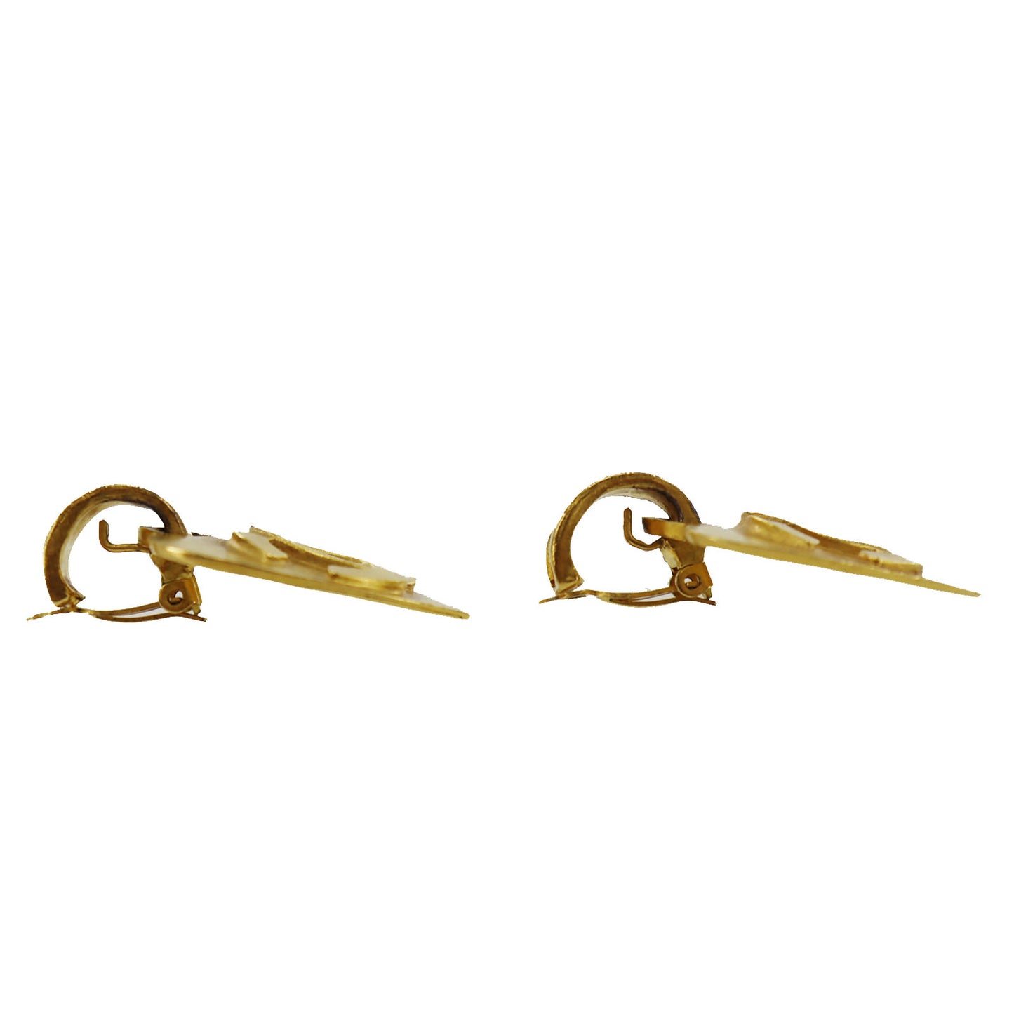 CHANEL CC Logos Heart Earrings 95P Gold Clip-On #AH146