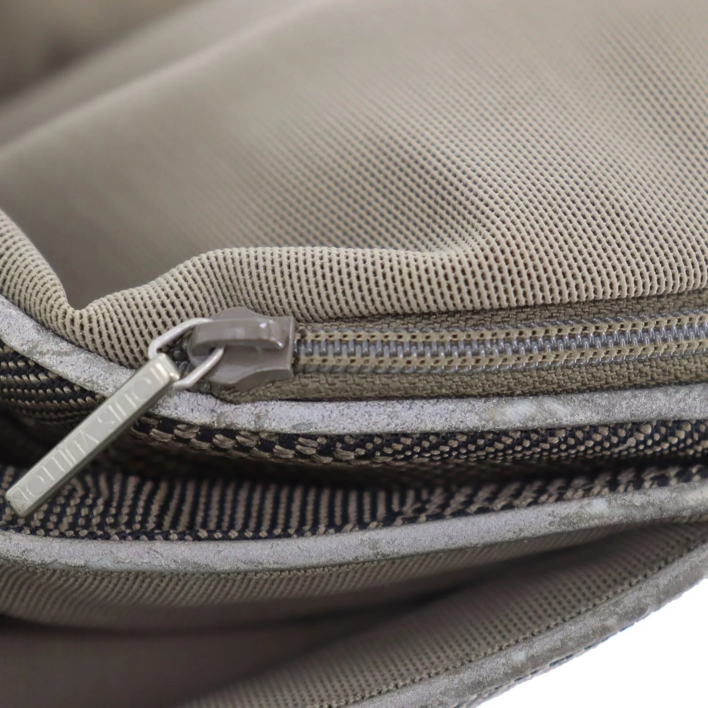 Louis Vuitton LV Geant Ceinture Jogging Belt Bag Damier M93211 #AG610