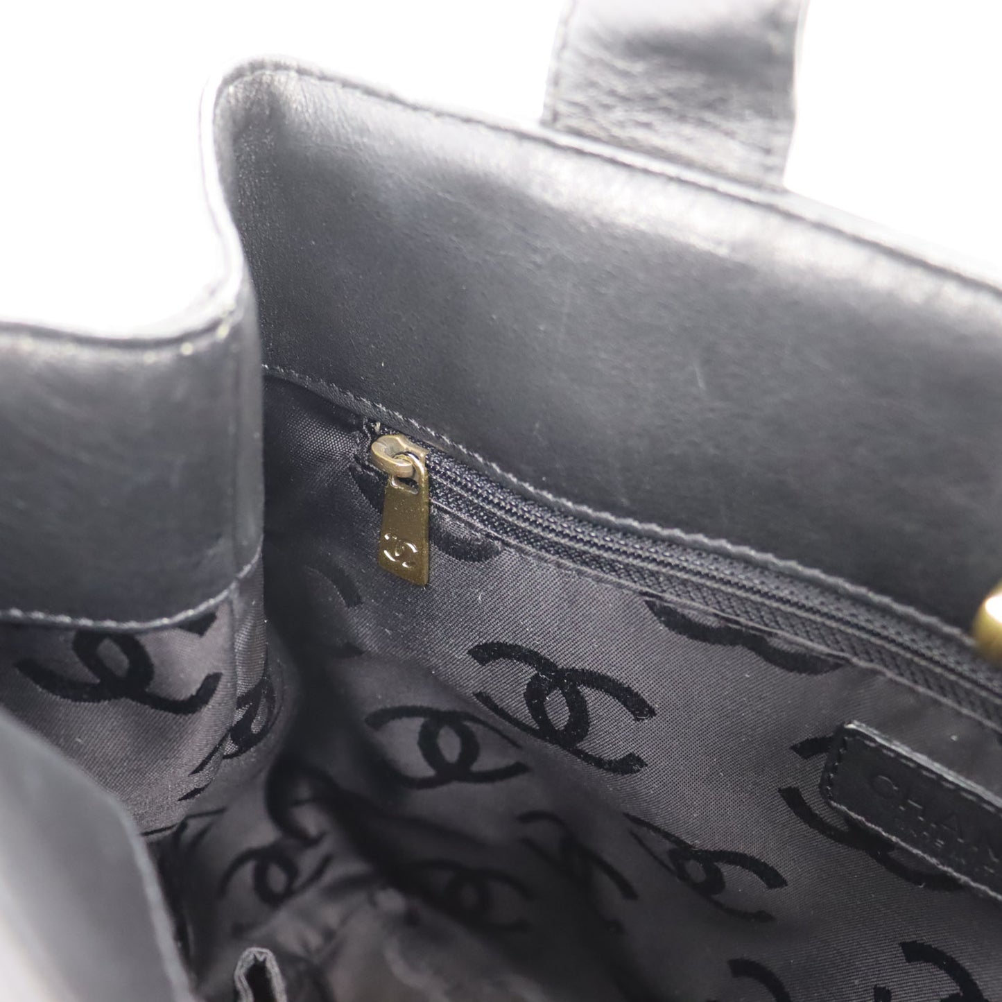 CHANEL CC Logo HandBag Black Leather #AH72