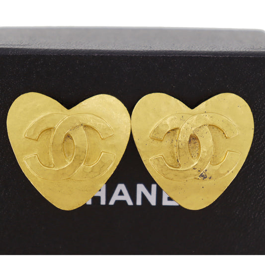 CHANEL CC Logos Heart Earrings 95 P Clip-On Gold #AH694