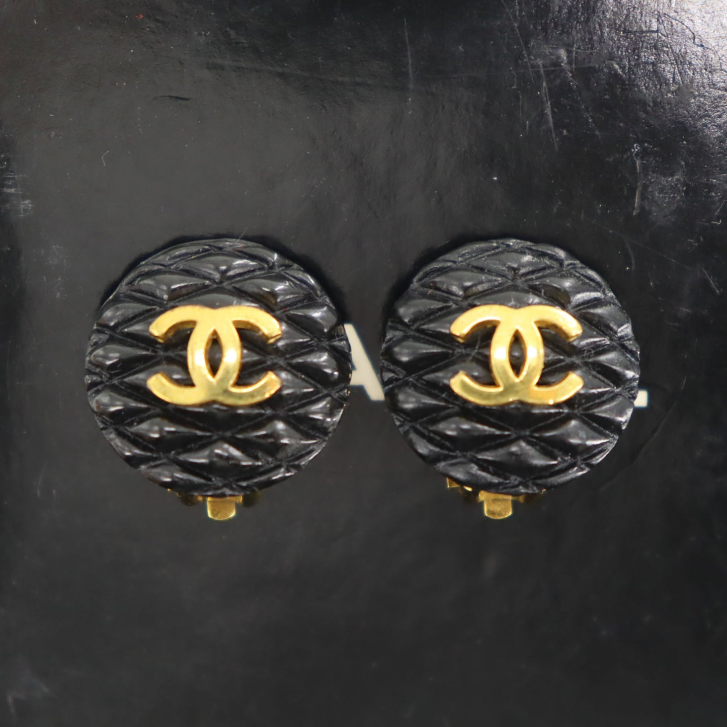 CHANEL CC Logo Circle Earrings Gold Black Clip-On 93A #CD188