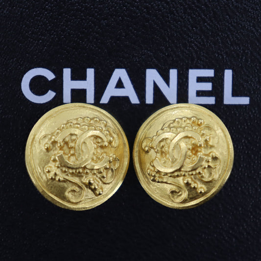 CHANEL CC Logos Circle Earrings 96 A Clip-On Gold #AG194