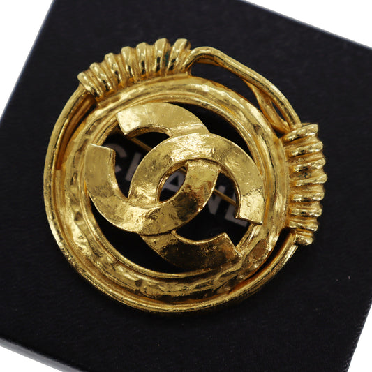 CHANEL CC Logos Round Pin Brooch Gold Plated 94 P #BS720