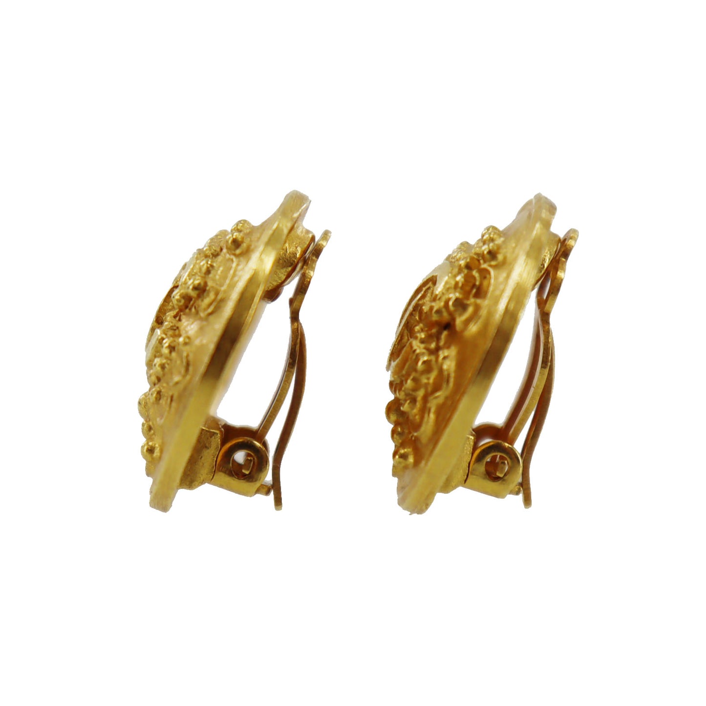 CHANEL CC Logos Circle Earrings 96 A Clip-On Gold #AG194